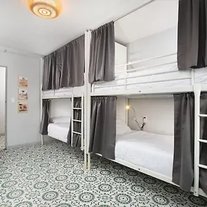 Hostel - Formerly Cat